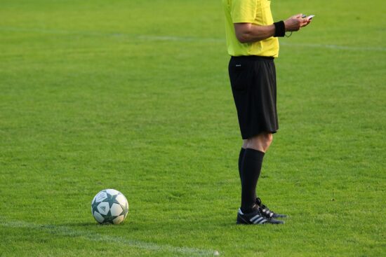 Referee