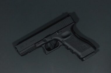 Gun