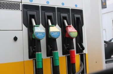 Gas