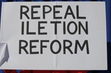 BREAKING: Germany's Coalition Crisis - Will Democracy Survive the Backtracking on Voting Rights Reform?