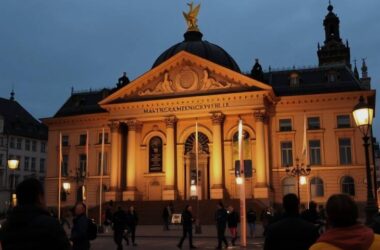 BOMBSHELL: Public Cultural Funding Plummets to Record Low After Pandemic!