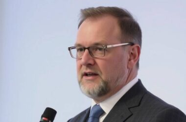 German Politician Stöber Slams Rival Höcke, Claims He's 'Acting Like Julius Caesar'