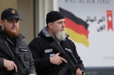 SWAT Team Storms Suburbs in Dramatic Raid on ISIS Sympathizers!