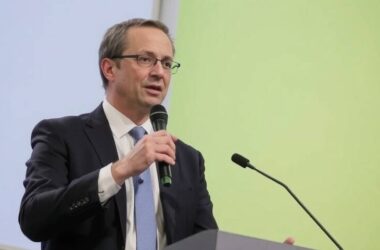 The Top Tax Avoiders Will Soon Be Exposed!