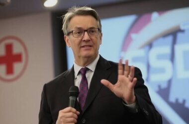 Hamburg Election to Spark a Political Earthquake in Berlin?