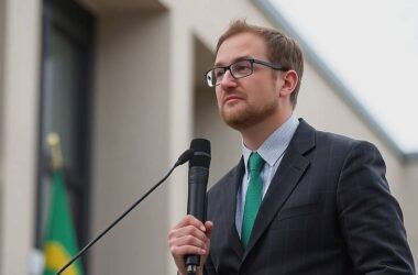 GREEN REVOLT: Youth Wing of German Greens Demands Habeck and Party to Ditch Merz Coalition Talks!