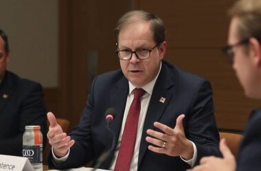 Scholz Blasts Fake Putin Meeting Claim