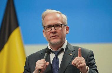 Green Leader Blasts 3 Billion Euro Deal