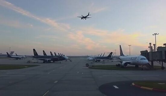 EU Grounds Flights to Russia Amid Safety Concerns