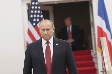 Putin Extends a Presidential Invite!