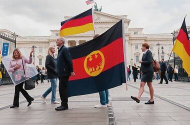 Majority Calls for AfD Distancing in Parliament