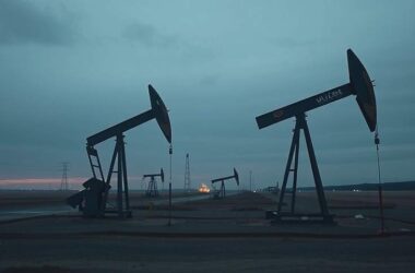 Who'll Control the Oil Bonanza?