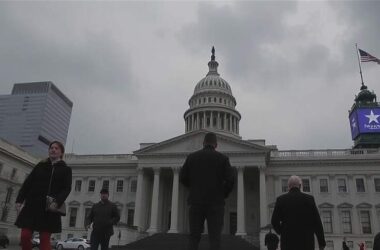 BOND MARKET PANIC ERUPTS AS DEBT CRISIS LOOMS!