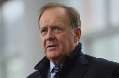 Scholz Expresses Reluctance towards Merz's Chancellery Bid