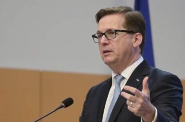 Guttenberg: CDU-AfD Cooperation in 2029 Not Ruled Out Despite Opposition.