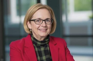 Integration of Civil Servants into Statutory Pension Scheme Would 'Kill the Teaching Profession'