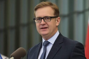 Kornelius Steps Up as Federal Spokesman