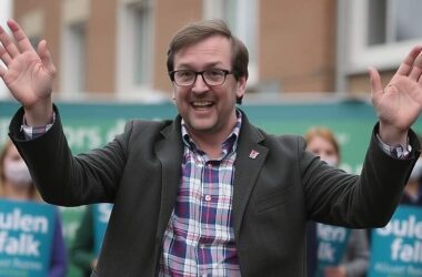 Jens Spahn Draws a Line in the Sand