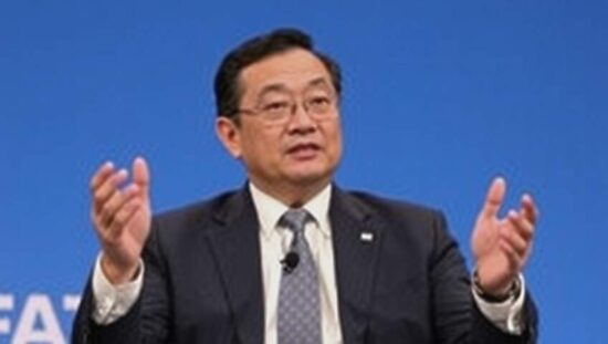 'WHO ORDERS, PAYS' FINANCE MINISTER'S THREAT