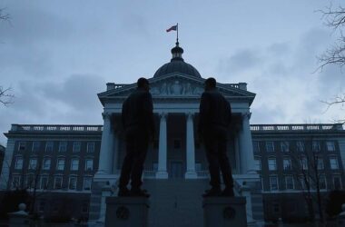 BUDGET BETRAYAL: Merz and Klingbeil's Dirty Tricks to Plunder the Future