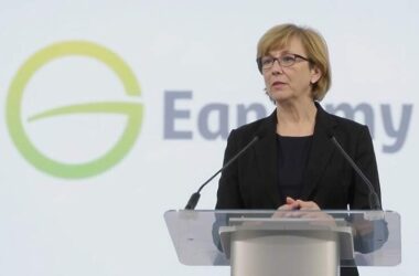 Will They Deliver or Fold?