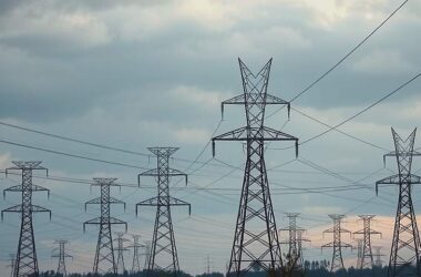 Germany Signals Better Returns For Energy Grid Operators