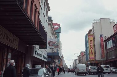 Electric Car Perks Expand to Hybrids