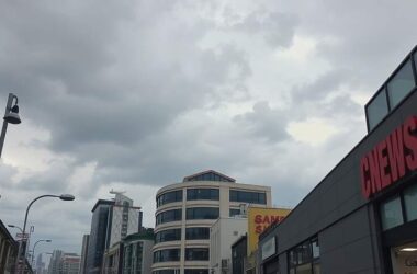 Stocks Slip Amid US Concerns