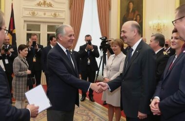 Merz Honors Loved Ones of Soldiers and Police Serving Abroad at the Chancellor's Office