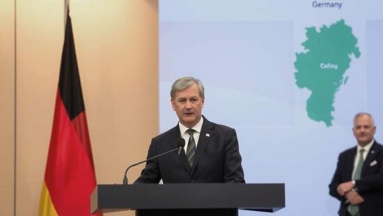 SPD leaves open permanent German military deployment in Greenland