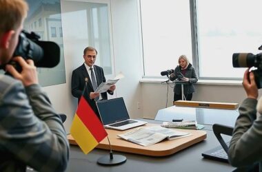 German Transport Minister Patrick Schnieder Calls for Relaxed Driver’s License Rules