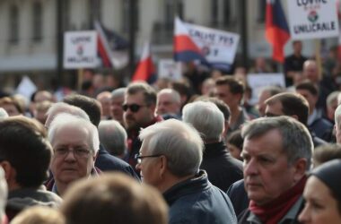 CSU Deportation Plan Sparks Opposition