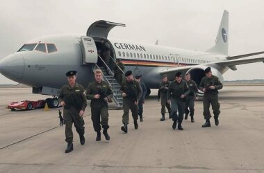 German Troops Delayed Greenland Reconnaissance