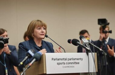 Aydan Ozoguz Criticizes FIFA's Plan to Reintegrate Russian Teams