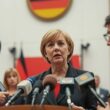 German Health Minister Targets Egg Donation Legalisation, Seeks to Keep Couples In-House