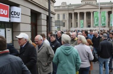 CDU and Greens Tied in Baden-Württemberg Ahead of State Election Poll