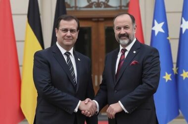 German Interior Minister Announces Upcoming Syrian President Visit to Berlin