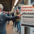 Linke Push Oil Price Cap and 9 Euro Ticket to Ease Citizens Cost Burdens