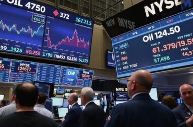 US Stock Markets Rise as Oil Prices Turbulent